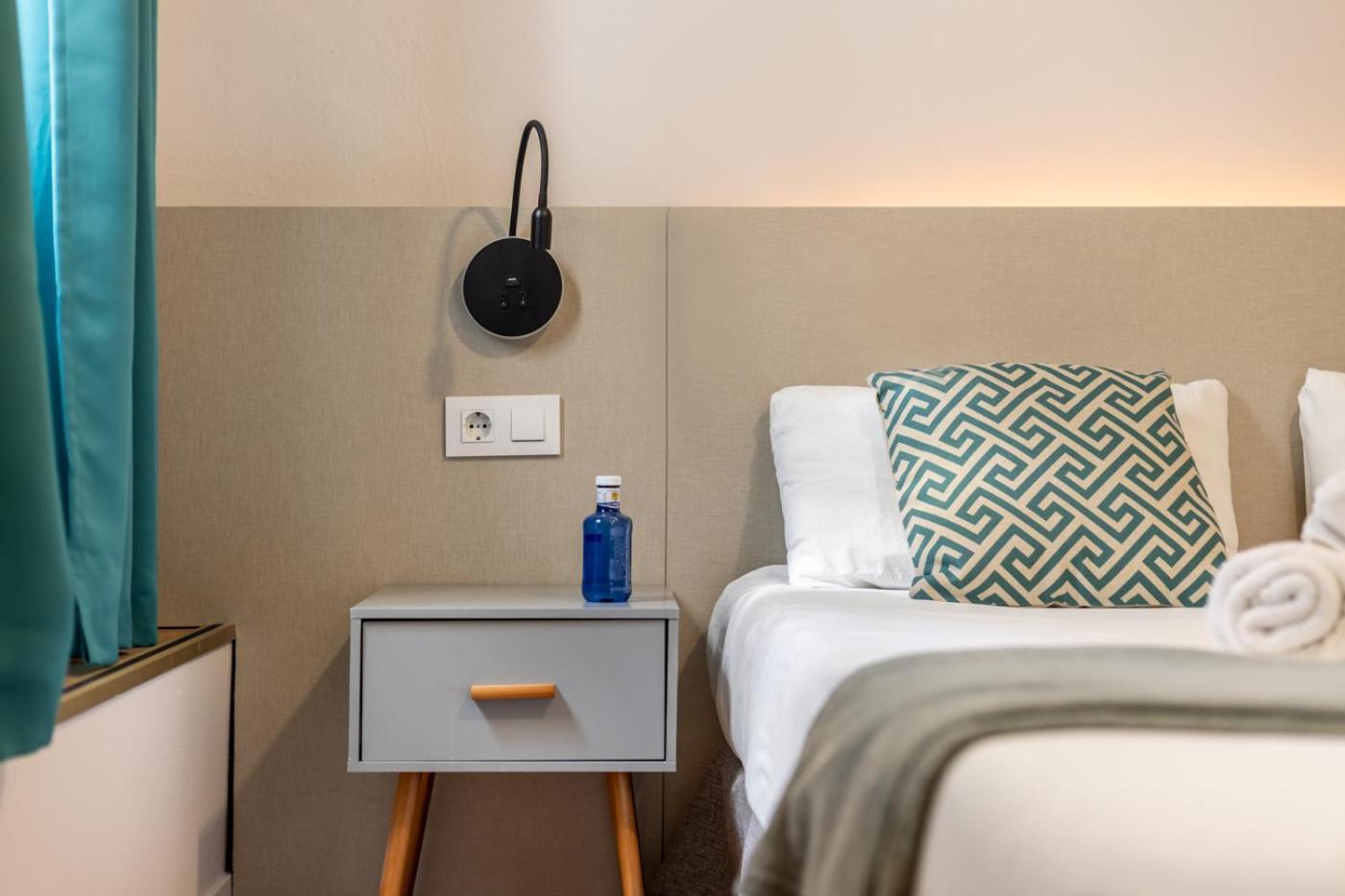 Regina Selfcheck-In Smart Rooms Palma de Mallorca Buitenkant foto